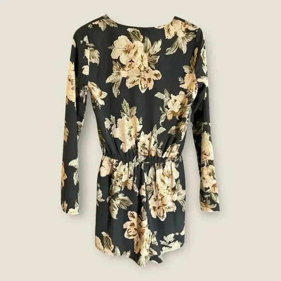 Lulus Women's Floral Print Romper Blue Small Long Sleeve Casual - Picture 3 of 6